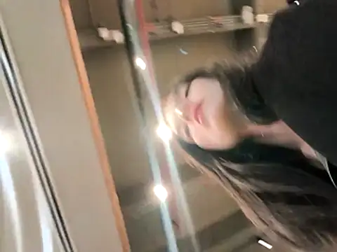 Sam Sara online show from March 2026 08:10:01 PM