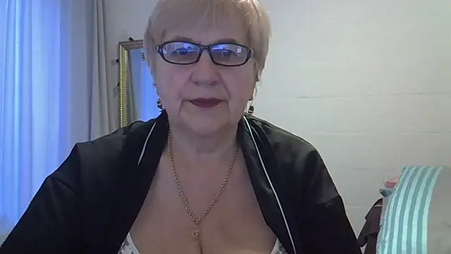 SweetCherry27 online show from March 2026 06:09:01 AM