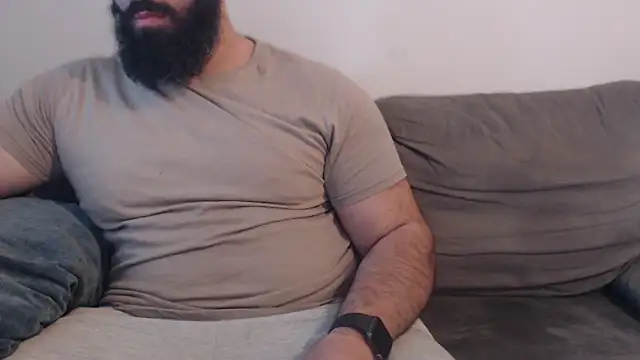 Snapshot of hugemachohandsome chatting on May 2026 03:07:02 PM hugemachohandsome online show from May 2026 03:07:02 PM