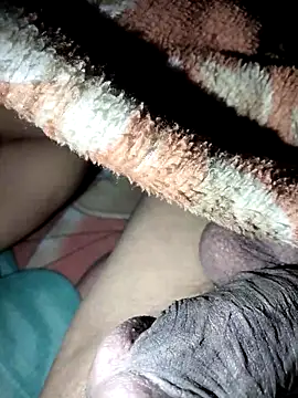 Snapshot of Village1997 chatting on April 2026 07:00:01 PM Village1997 online show from April 2026 07:00:01 PM