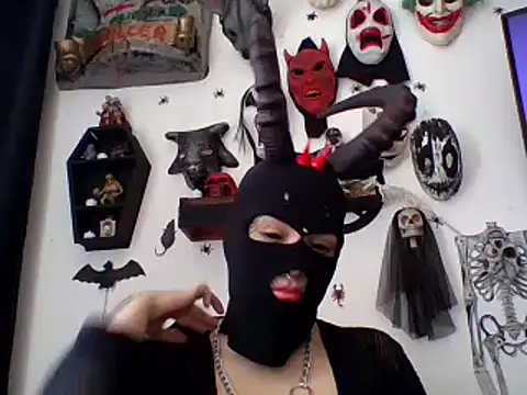 FeticheMacabre online show from November 2025 04:28:02 PM