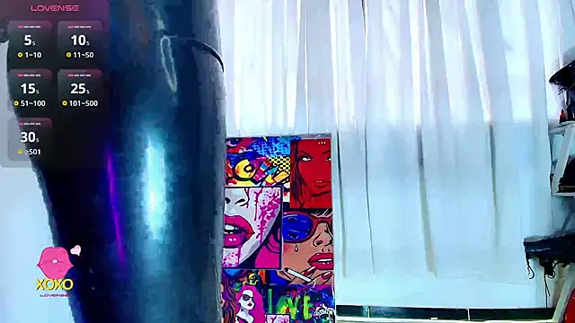 Snapshot of LatexDevil_Blondie chatting on January 2026 08:07:01 PM LatexDevil Blondie online show from January 2026 08:07:01 PM