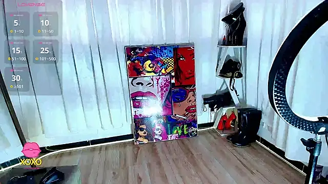 Snapshot of LatexDevil_Blondie chatting on February 2026 03:33:02 PM LatexDevil Blondie online show from February 2026 03:33:02 PM