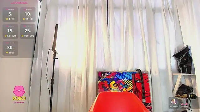 Snapshot of LatexDevil_Blondie chatting on February 2026 03:16:01 PM LatexDevil Blondie online show from February 2026 03:16:01 PM