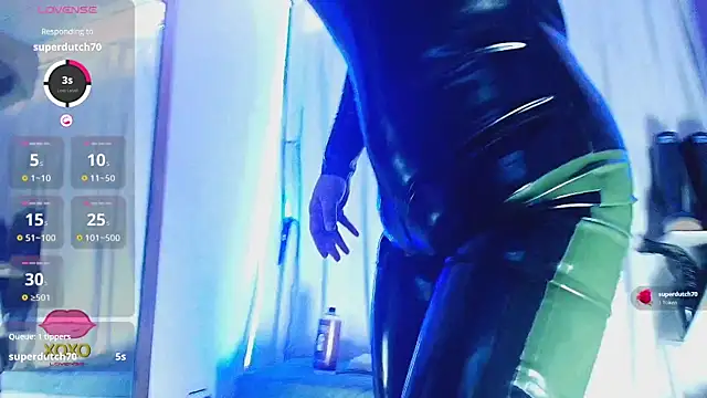 Snapshot of LatexDevil_Blondie chatting on April 2026 01:23:02 PM LatexDevil Blondie online show from April 2026 01:23:02 PM