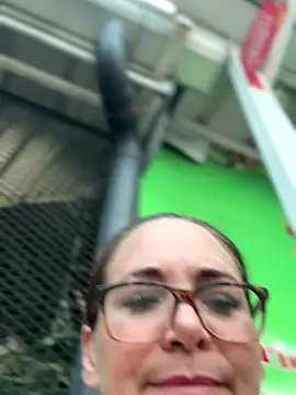 MessyNastyQueen online show from September 2025 09:58:01 PM