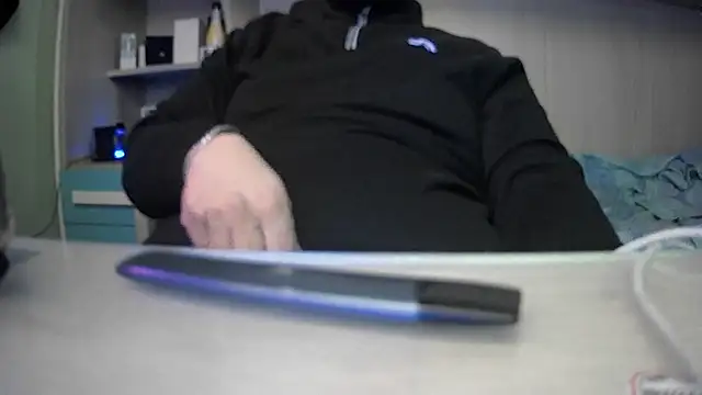 michele1500 online show from December 2025 08:47:01 PM