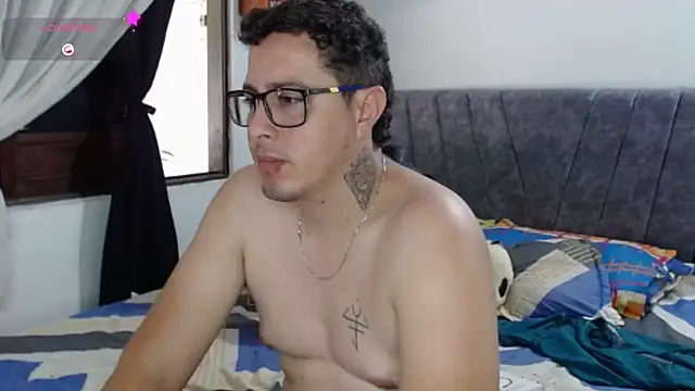 interracia1xx online show from September 2025 05:38:01 PM