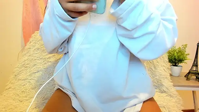 iisabella gonzalez online show from January 2026 05:55:01 AM