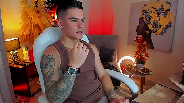 Matias Murrier online show from March 2025 02:48:01 PM