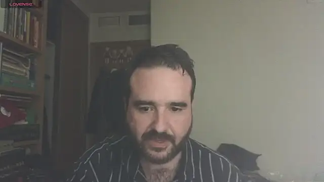 curiosillo83 online show from March 2025 03:09:01 PM