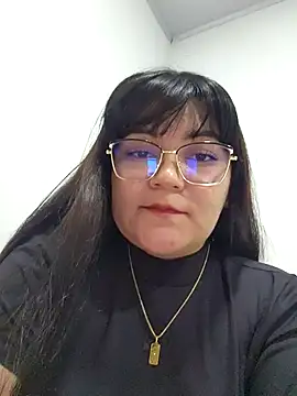 Snapshot of Sakura_0505 chatting on May 2026 12:04:02 AM Sakura 0505 online show from May 2026 12:04:02 AM