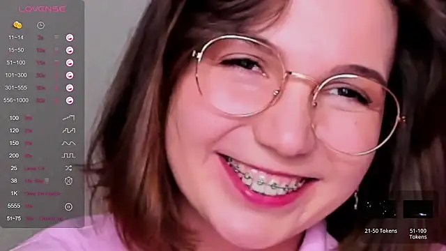 KindHazelHere  online show from February 2025 05:17:02 PM