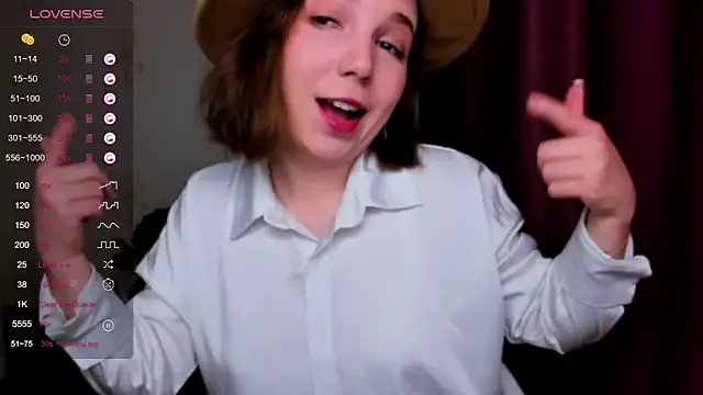 KindHazelHere  online show from February 2025 02:21:01 PM