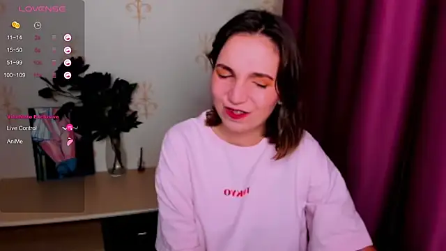 KindHazelHere  online show from September 2025 06:13:01 AM