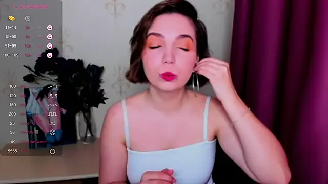 KindHazelHere  online show from October 2025 08:12:02 AM