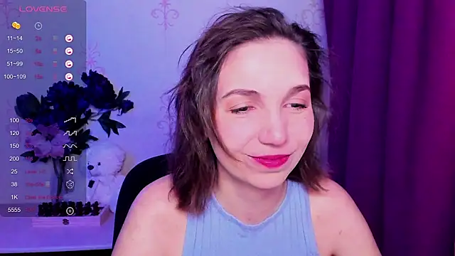 KindHazelHere  online show from February 2026 08:16:02 PM