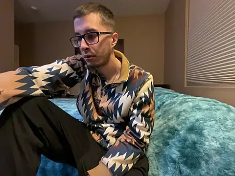 Bwcjoshbanks online show from February 2025 04:05:01 AM