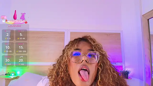  nickypurple  online show from February 2026 07:07:01 PM