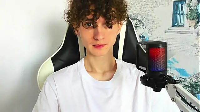 Snapshot of Griffindor1111 chatting on July 2026 07:25:01 AM Griffindor1111 online show from July 2026 07:25:01 AM