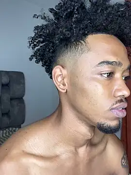 Snapshot of matatanlove chatting on February 2025 04:57:01 AM matatanlove online show from February 2025 04:57:01 AM