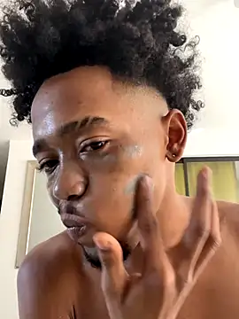 Snapshot of matatanlove chatting on October 2025 07:04:02 PM matatanlove online show from October 2025 07:04:02 PM