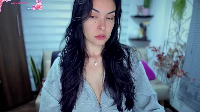 Lunlunera online show from October 2025 05:04:02 AM