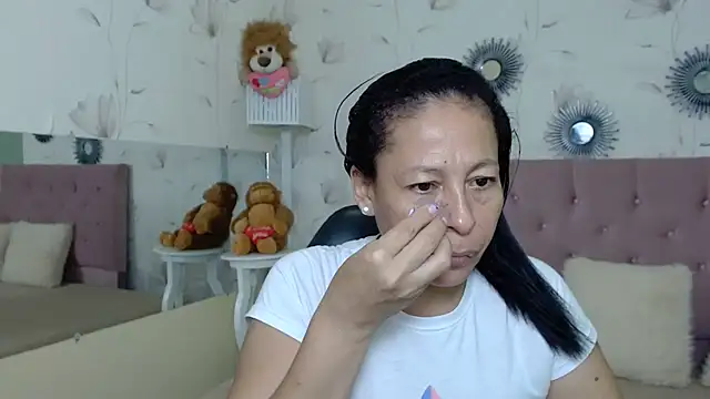mature martina online show from January 2025 09:46:02 PM