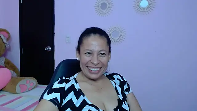 mature martina online show from January 2025 10:30:02 PM