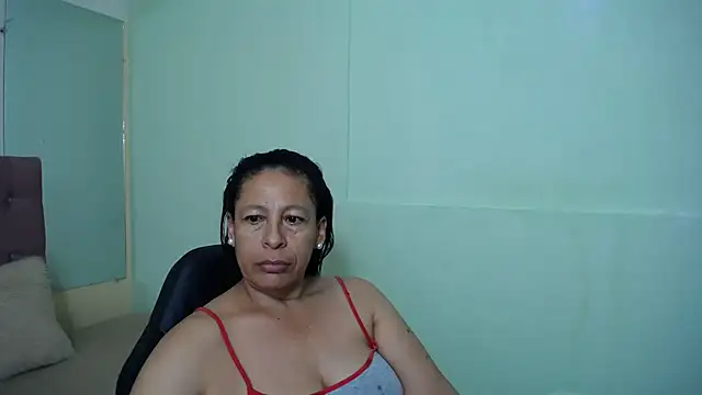 mature martina online show from March 2025 02:26:01 AM