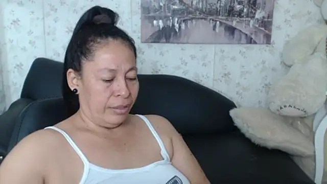 Snapshot of mature_martina chatting on June 2026 09:30:01 AM mature martina online show from June 2026 09:30:01 AM