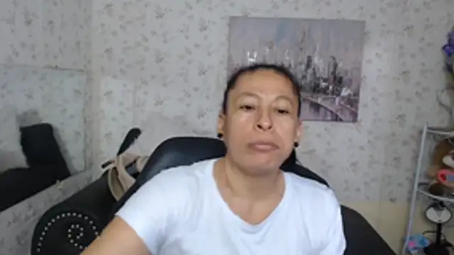 Snapshot of mature_martina chatting on July 2026 09:17:01 PM mature martina online show from July 2026 09:17:01 PM