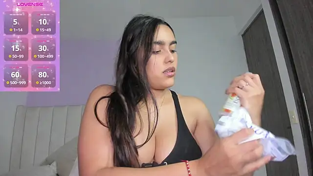 Mhia palmer online show from February 2025 04:03:02 AM