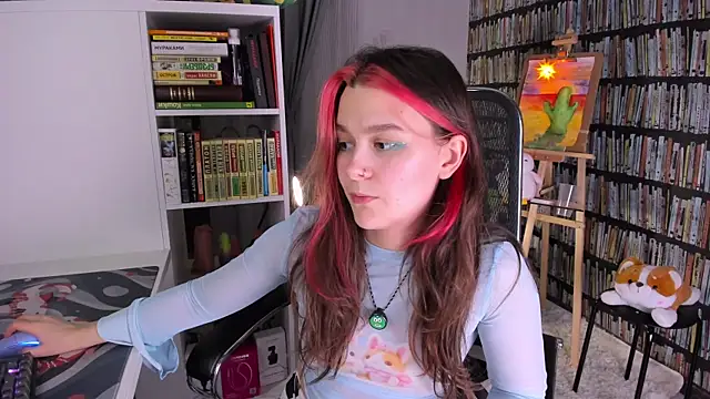 icefroqq online show from April 2026 07:28:02 PM