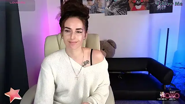 xx adrihanna xx online show from February 2025 03:21:01 PM