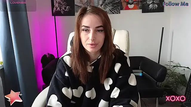 xx adrihanna xx online show from March 2025 08:57:01 AM