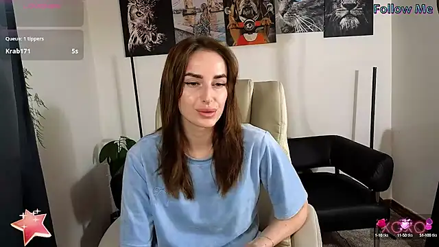 xx adrihanna xx online show from March 2025 05:07:02 PM