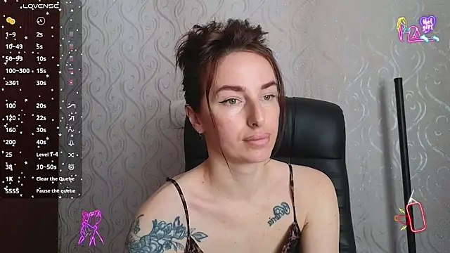 Snapshot of xx_adrihanna_xx chatting on June 2026 06:03:02 AM xx adrihanna xx online show from June 2026 06:03:02 AM