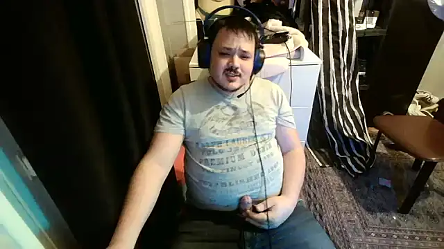 Bebemickey75 online show from February 2025 08:33:02 PM