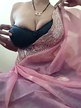 pretiHot online show from February 2026 08:35:02 AM