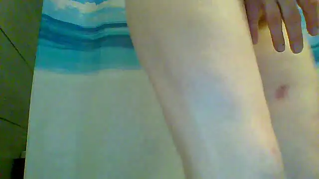 Snapshot of spundarella420 chatting on February 2025 04:00:02 PM spundarella420 online show from February 2025 04:00:02 PM