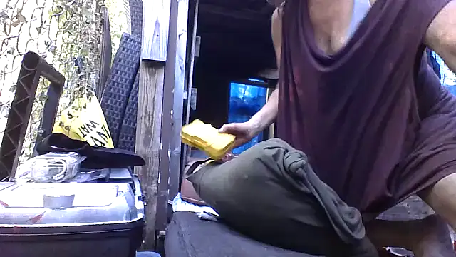 Snapshot of spundarella420 chatting on September 2025 09:51:01 PM spundarella420 online show from September 2025 09:51:01 PM