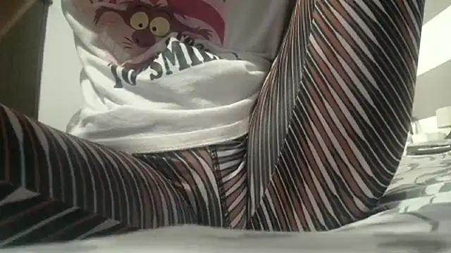 Snapshot of Web_Lady chatting on October 2025 12:35:02 PM Web Lady online show from October 2025 12:35:02 PM