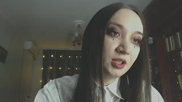 Snapshot of Rebel_Annet chatting on April 2026 04:55:01 PM Rebel Annet online show from April 2026 04:55:01 PM