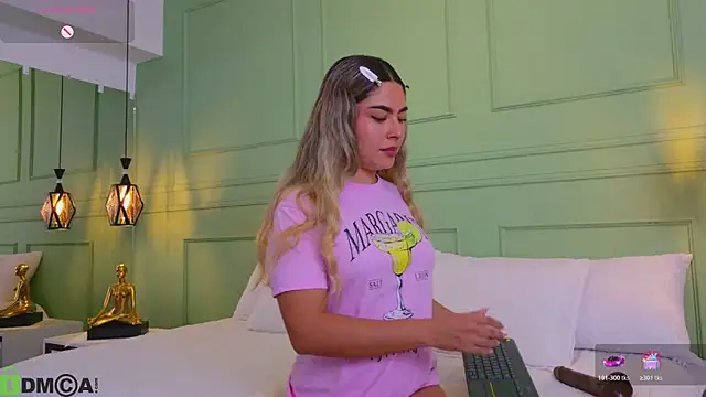 Snapshot of kataliina__ chatting on May 2026 11:48:01 AM kataliina online show from May 2026 11:48:01 AM