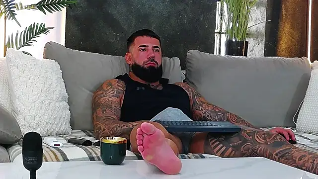 masterkingofmusclee online show from September 2025 09:00:02 AM