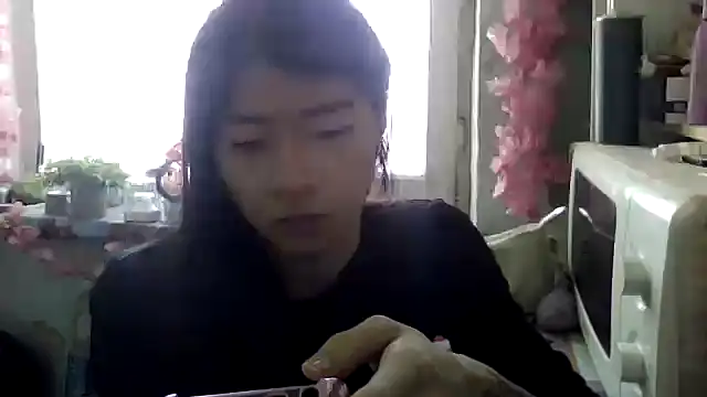 CarlyJoy online show from December 2025 07:50:02 AM