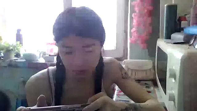 Snapshot of CarlyJoy chatting on May 2026 09:03:02 AM CarlyJoy online show from May 2026 09:03:02 AM