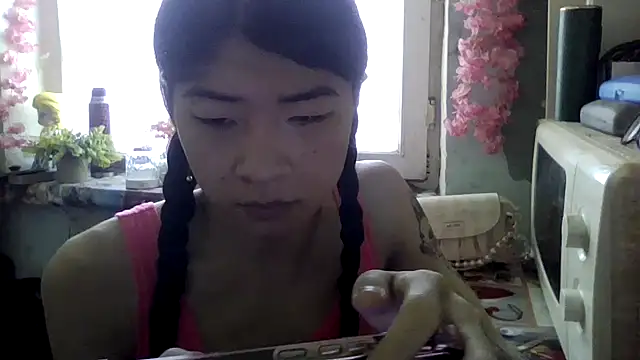 Snapshot of CarlyJoy chatting on May 2026 10:12:02 AM CarlyJoy online show from May 2026 10:12:02 AM