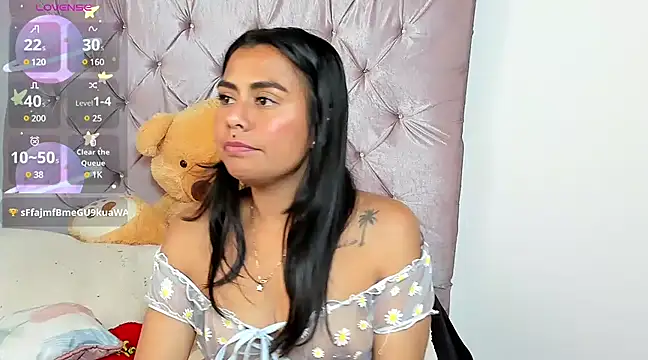 im amber online show from March 2025 03:51:02 PM